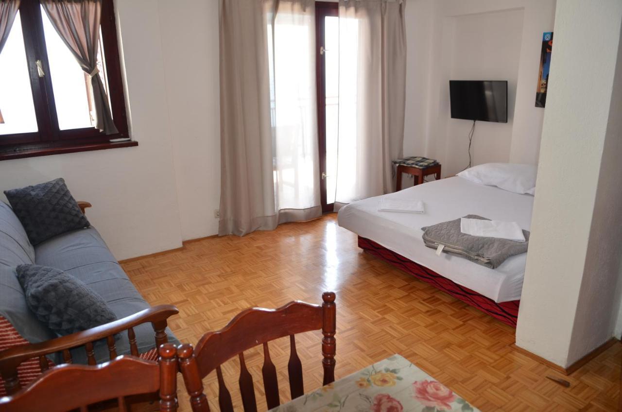 Apartments Vucak Stanici Exterior photo